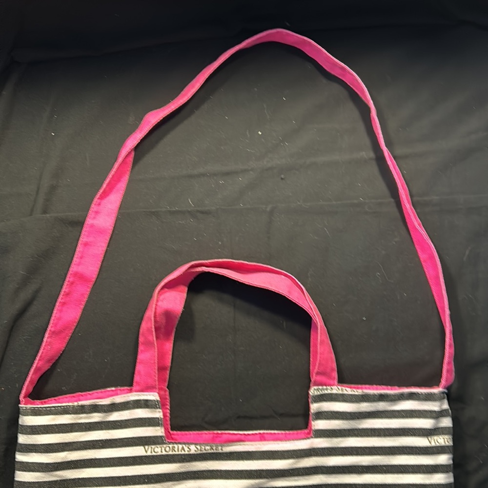 Victoria Secret Tote - Picture 2 of 9